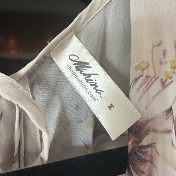 Floral Romer - Picture 3 of 5